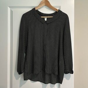 Flowy polka dot blouse with key hole in the back